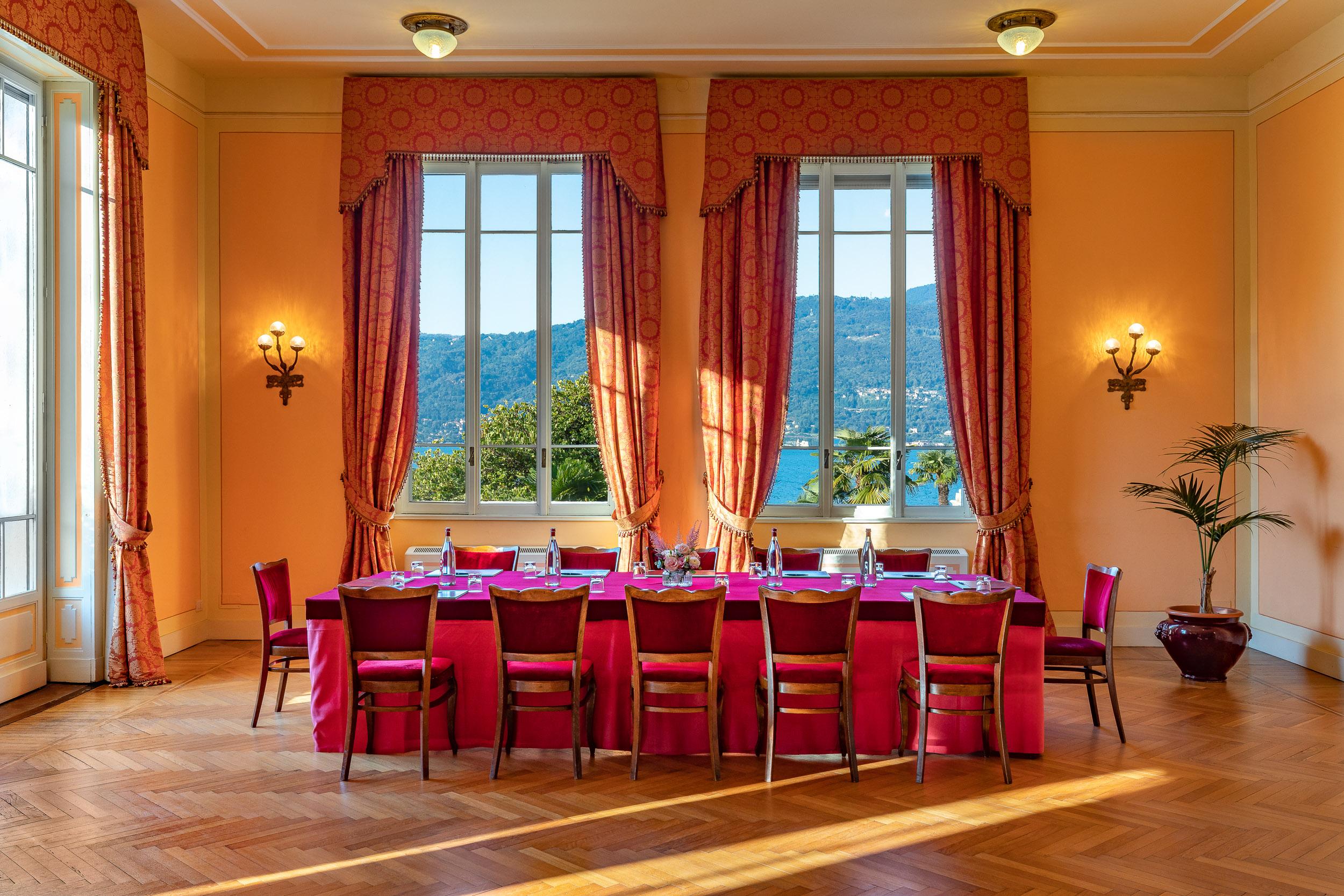 Grand Hotel Majestic Verbania Esterno foto