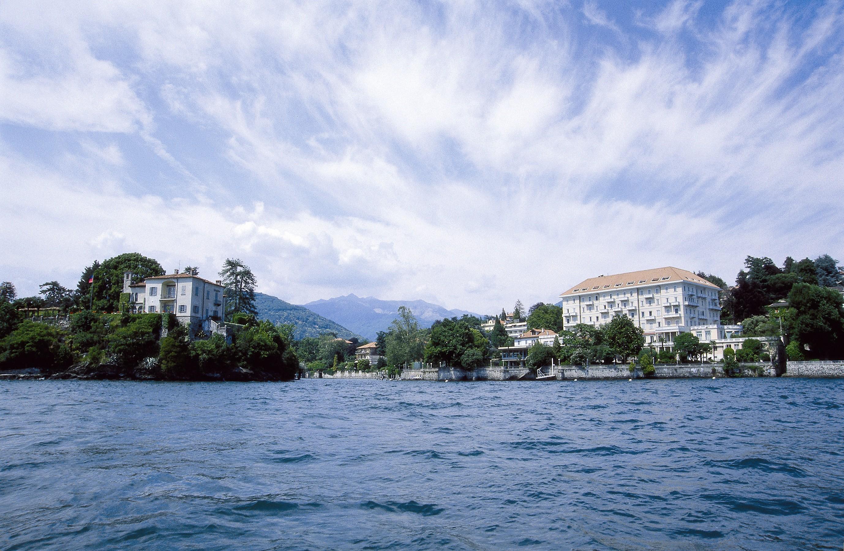 Grand Hotel Majestic Verbania Esterno foto