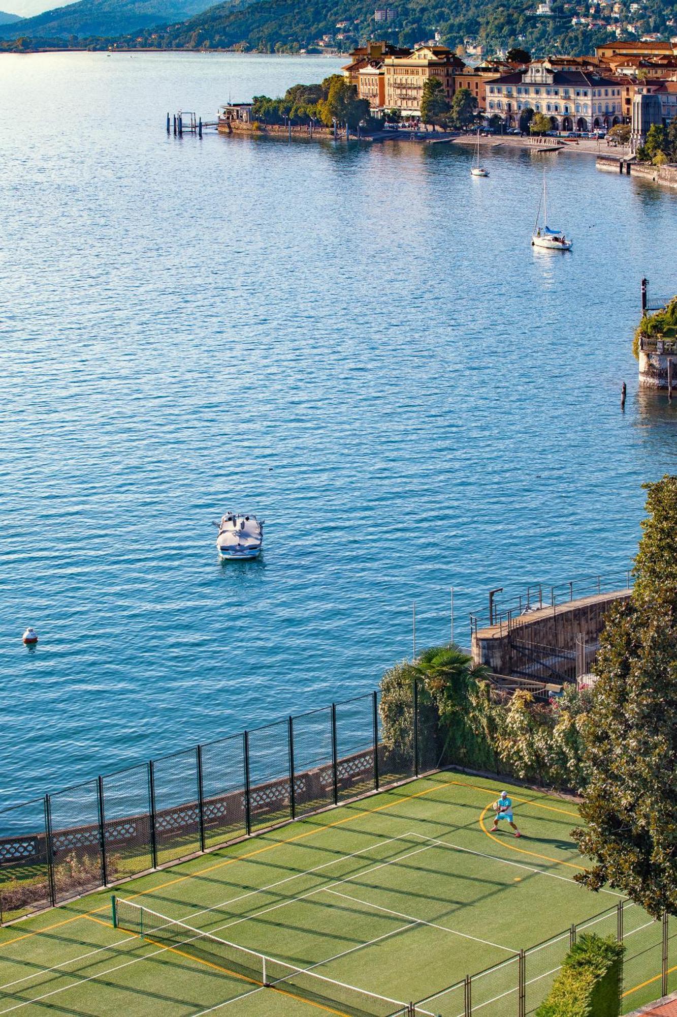 Grand Hotel Majestic Verbania Esterno foto